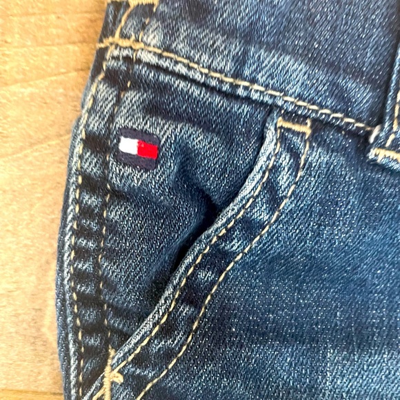 Tommy Hilfiger 18 Months Shorts Jeans .Blue .Girl Shorts . - Picture 6 of 7